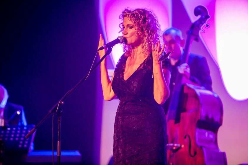 Aktorka Joanna Trzepiecińska