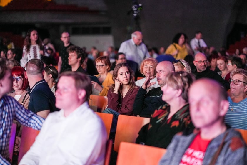 Olga Tokarczuk spotkanie Hala Stulecia, książka Empuzjon