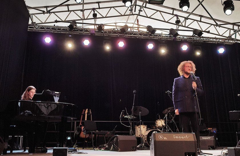 Śpiewają i grają Szpetni