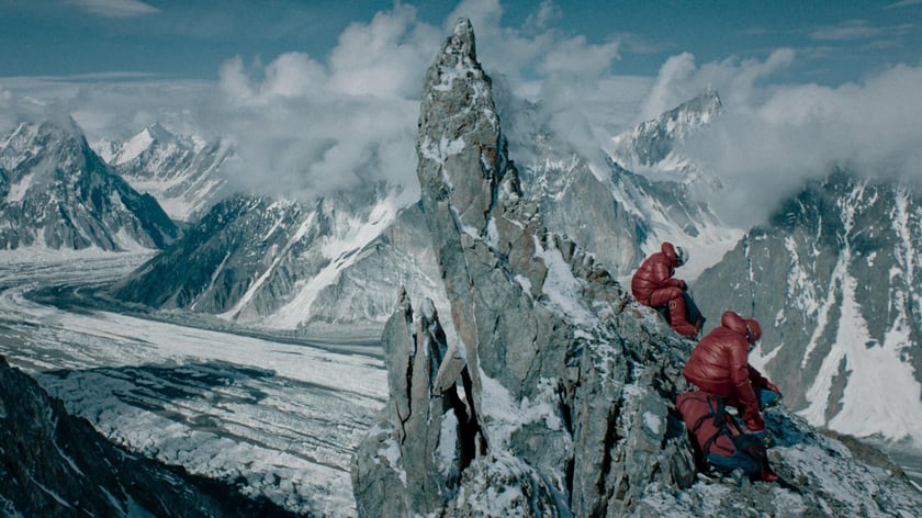 Kadry z filmu ?Broad Peak? Leszka Dawida