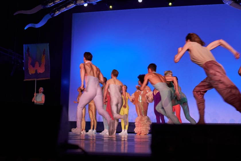 próba prasowa do spektaklu ?Priscilla Królowa Pustyni. Musical? w Capitolu