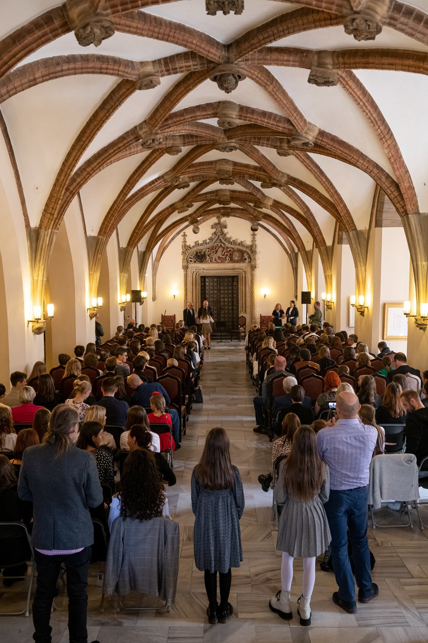 Uroczystość przyznania stypendiów artystycznych dla młodzieży, Sala Wielka Ratusza we Wrocławiu, 12.10.2022.