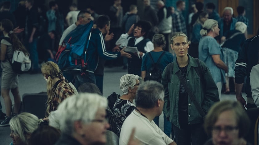 kadry z serialu ?Wielka woda? Netflixa