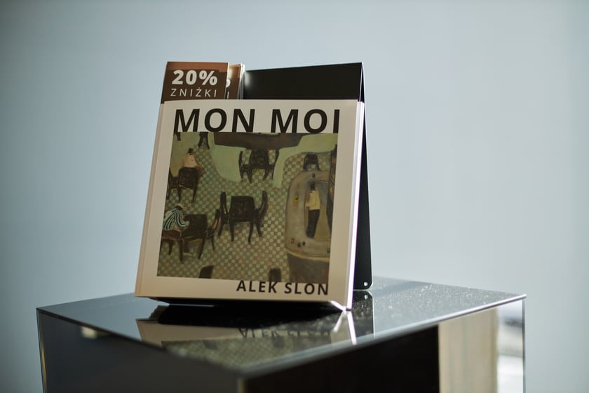 Wystawa Mon Moi w nowym salonie Goldenmark w budynku Legnicka Business House