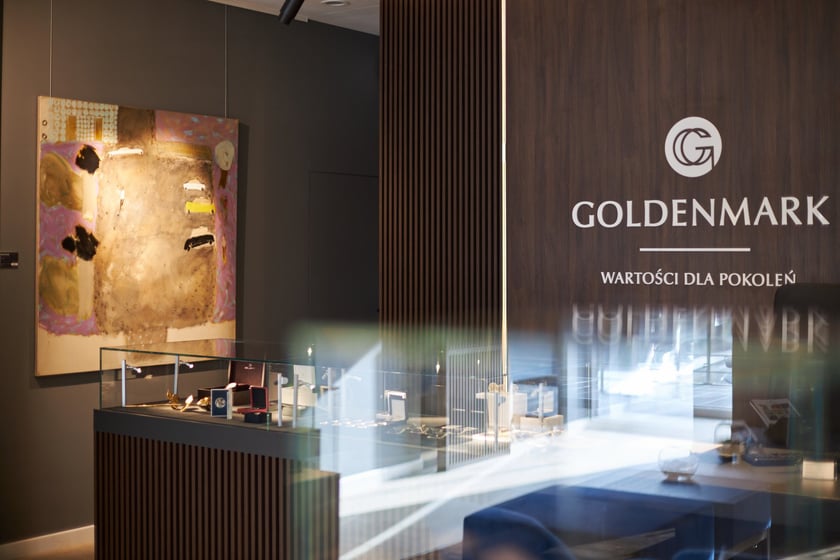 Wystawa Mon Moi w nowym salonie Goldenmark w budynku Legnicka Business House