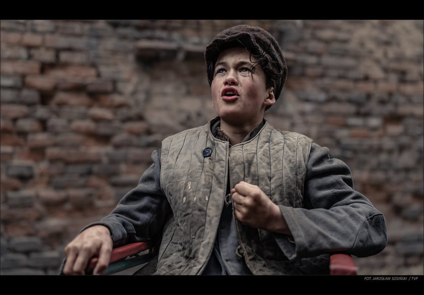 Na zdjęciu kadr z serialu "Erynie"