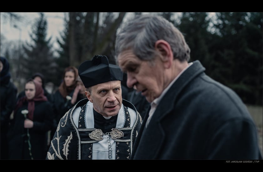 Na zdjęciu kadr z serialu "Erynie"