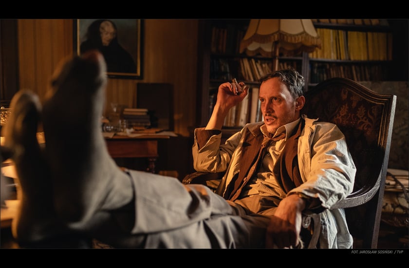 Na zdjęciu kadr z serialu "Erynie"