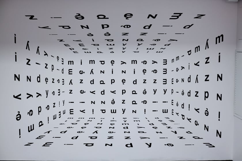Stanisław Dróżdż ? ?między - projekt instalacji?, 1977