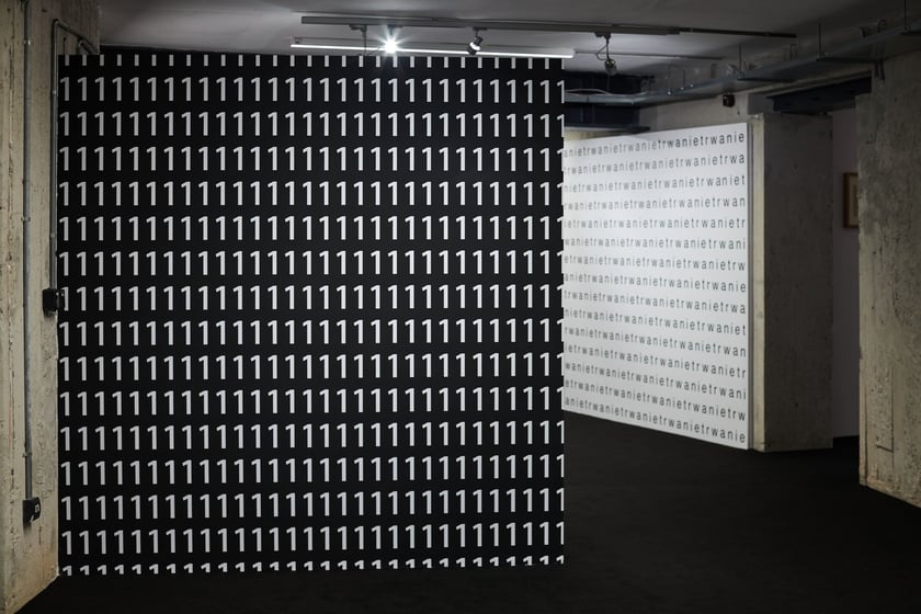 Stanisław Dróżdż ? ?trwanie?, 1968-1969 (w tle) i ?Samotność?, 1967