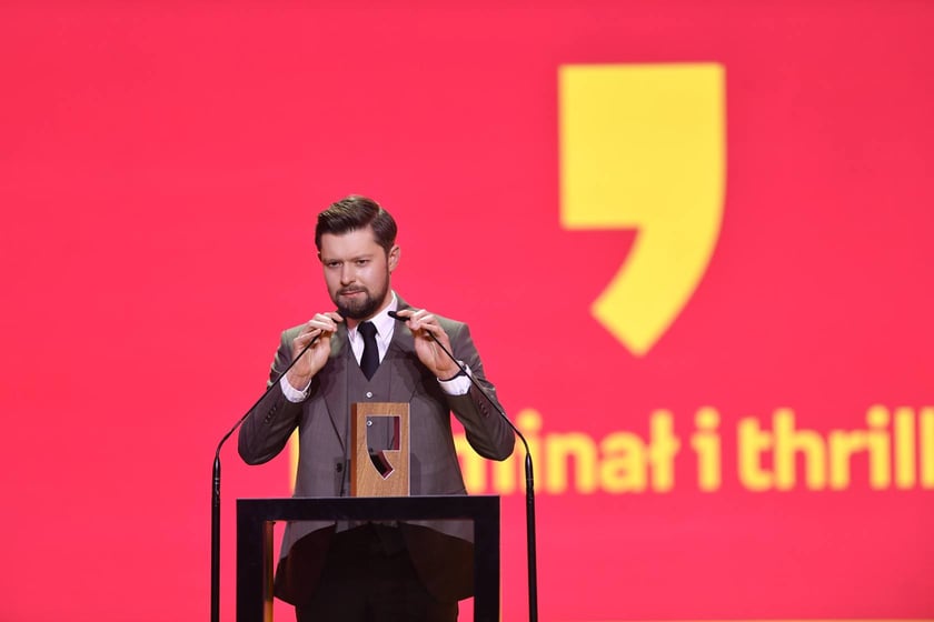 Gala Bestsellery Empiku 2022 w Warszawie. Remigiusz Mróz