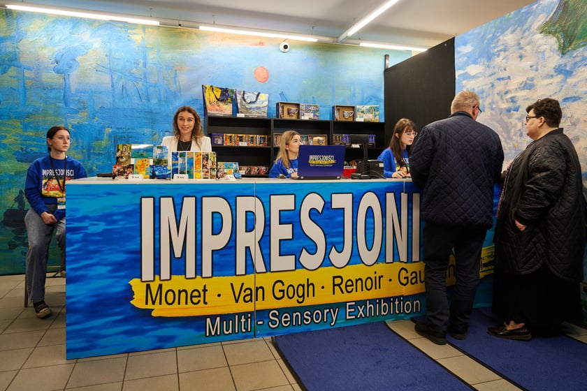 Zdjęcia wystawy "Impresjoniści" w IASE przy Hali Stulecia