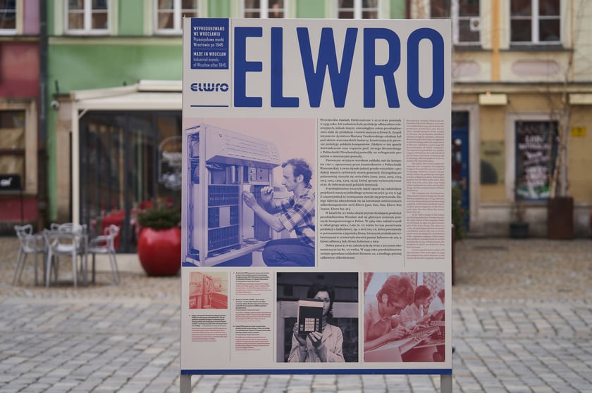 Na zdjęciu plansze z wystawy ,,Wyprodukowano we Wrocławiu. Przemysłowe marki Wrocławia po 1945 roku