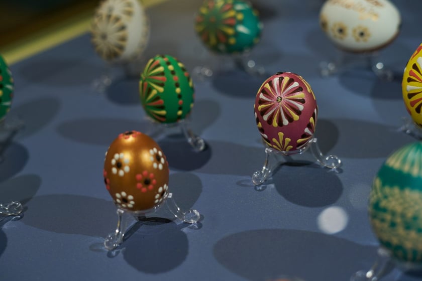 Na zdjęciu pisanki na wystawie w Muzeum Etnograficznym, Oddziale Muzeum Narodowego&nbsp;
