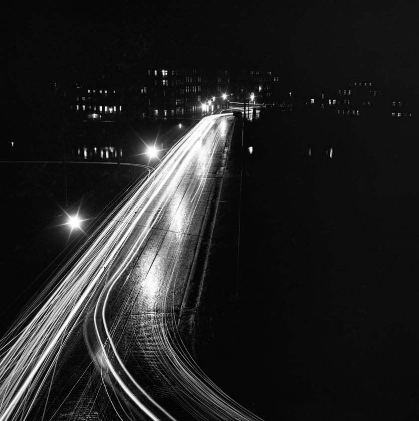 Mosty Uniwersyteckie nocą, lata 60. XX wieku