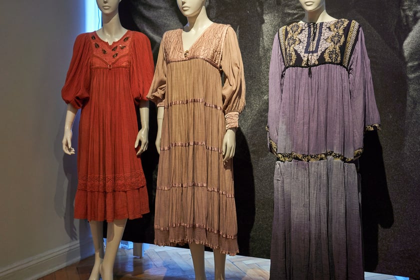 Wystawa poświęcona modzie stanu wojennego i dekadzie lat 80. w Muzeum Narodowym we Wrocławiu
