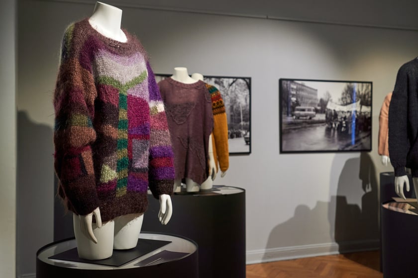 Wystawa poświęcona modzie stanu wojennego i dekadzie lat 80. w Muzeum Narodowym we Wrocławiu