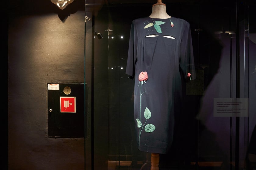 Wystawa poświęcona modzie stanu wojennego i dekadzie lat 80. w Muzeum Narodowym we Wrocławiu