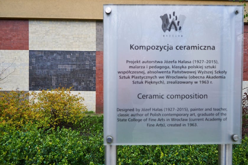 Mozaika Józefa Hałasa przy Podwalu