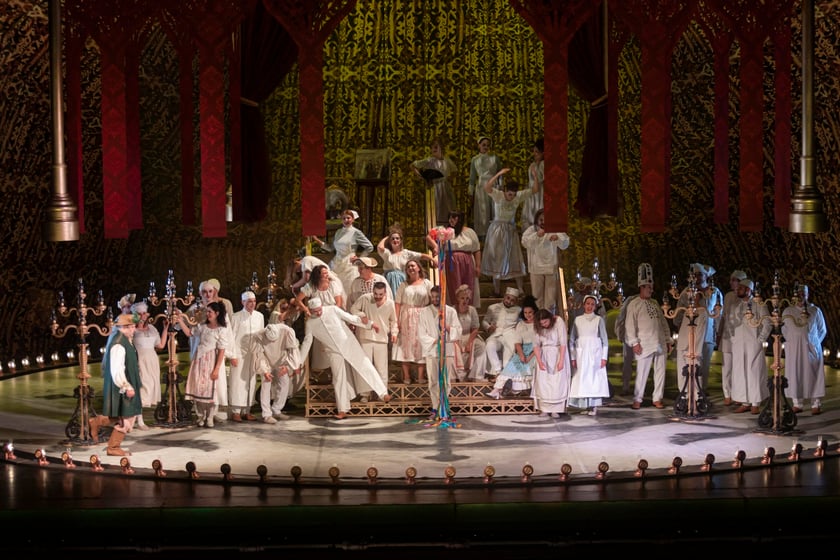 Opera Wrocławska, scena z opery &bdquo;Wesele Figara&rdquo;