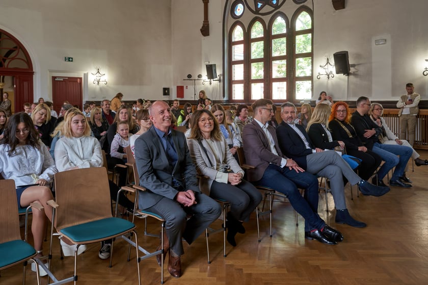 Otwarcie sceny w Centrum Kreatywności ?Talent?