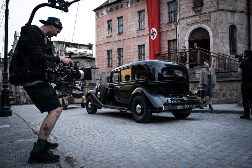 Bystrzyca Kłodzka, na planie filmu &bdquo;The Partisan&rdquo; (polski tytuł to &bdquo;Skarbek&rdquo;) o polskiej agentce wywiadu brytyjskiego Krystynie Skarbek