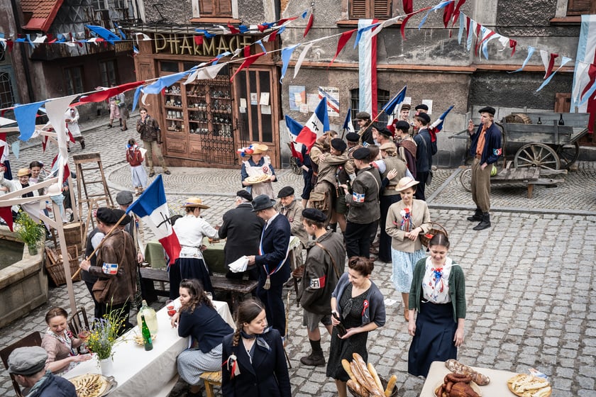 Bystrzyca Kłodzka, na planie filmu &bdquo;The Partisan&rdquo; (polski tytuł to &bdquo;Skarbek&rdquo;) o polskiej agentce wywiadu brytyjskiego Krystynie Skarbek