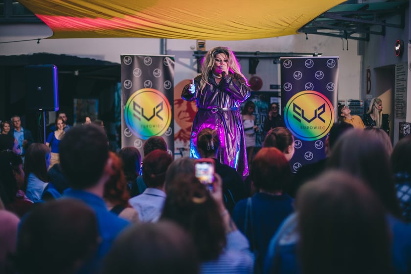 Wydarzenia Święta Podwórk Neonów przyciągnęły wielu wrocławian