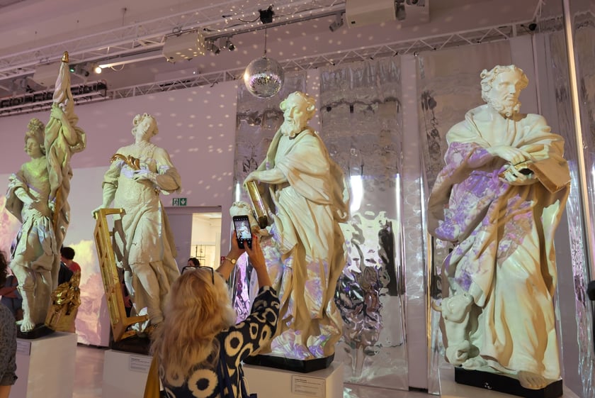 Niezwykła wystawa &bdquo;Szaleństwo rokoka!&rdquo; w Pawilonie Czterech Kopuł, oddziale Muzeum Narodowego&nbsp;