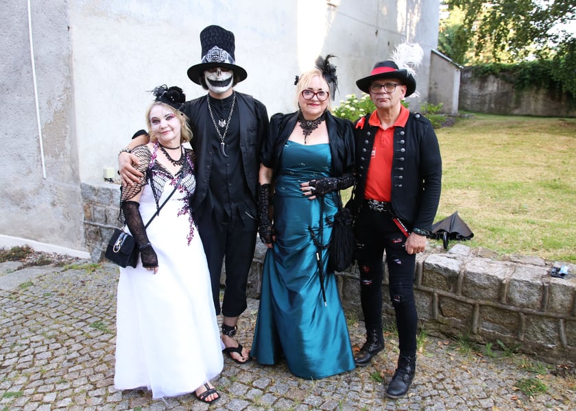Uczestnicy Castle Party 2023