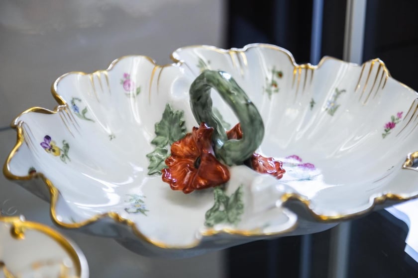 Eksponaty na wystawie &bdquo;Śląsk: kraina porcelany&rdquo; w Starym Ratuszu. Obejrzymy je do końca grudnia 2023