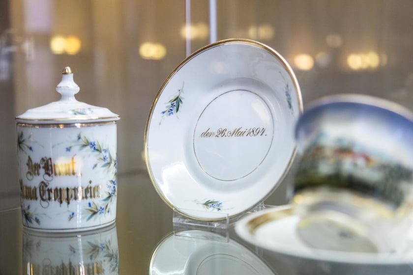 Eksponaty na wystawie &bdquo;Śląsk: kraina porcelany&rdquo; w Starym Ratuszu. Obejrzymy je do końca grudnia 2023