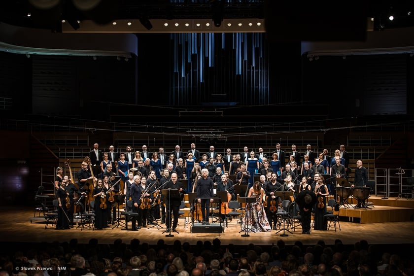 Koncert pod dyrekcją Giovanniego Antoniniego-Pory roku