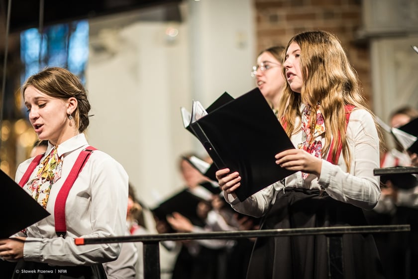 Koncert w Kolegiacie św. Krzyża i Bartłomieja z udziałem m.in. Ch&oacute;ru Dziewczęcego NFM
