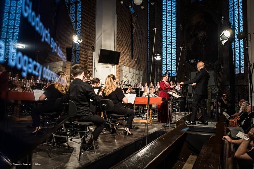 Koncert w Kolegiacie św. Krzyża i Bartłomieja z udziałem m.in. Ch&oacute;ru Dziewczęcego NFM