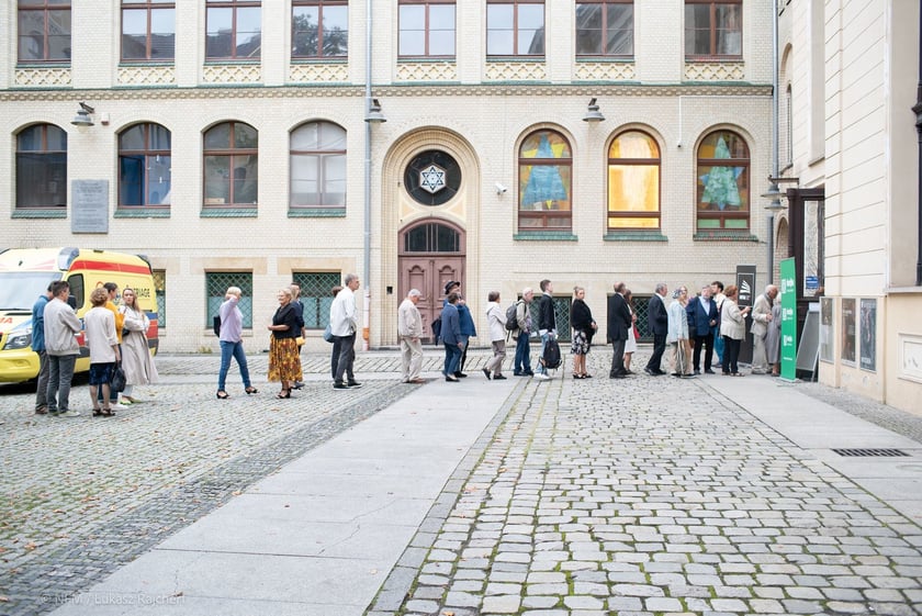 Przed koncertem w Synagodze pod Białym Bocianem