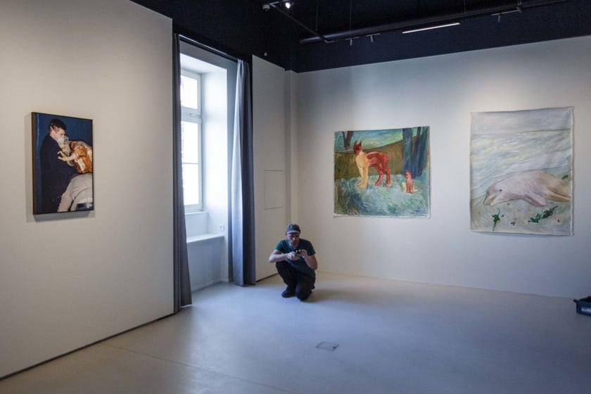 Krupa Art Foundation (Rynek 27/28) &ndash; nowy adres dla wielbicieli wsp&oacute;łczesnej sztuki&ndash; prace z wystawy ukraińskich artyst&oacute;w