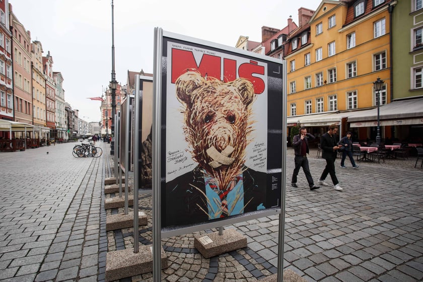 Wystawa „Plakat do filmu – Film na plakacie" na wrocławskim rynku