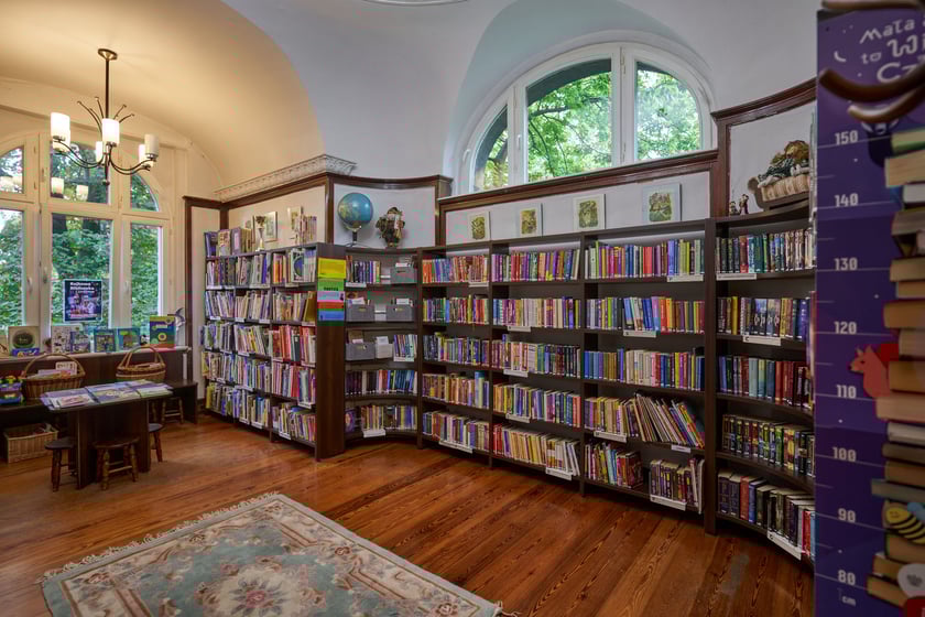 MBP filia nr 54, ul. Jesienna 22