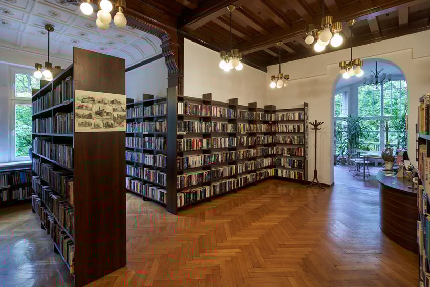 MBP filia nr 54, ul. Jesienna 22