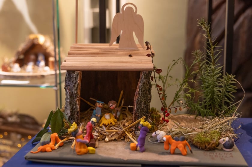 Prace dzieci i młodzieży z Dolnego Śląska &ndash; wystawa &bdquo;Najpiękniejsza szopka betlejemska 2023&rdquo; w Muzeum Etnograficznym&nbsp;&nbsp;