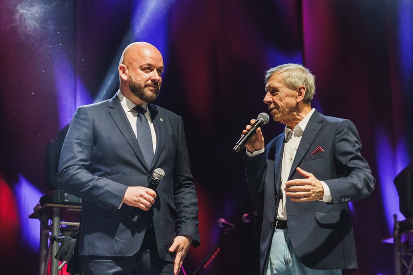 Klasycznie na Wrocku, koncert Czerwonych Gitar