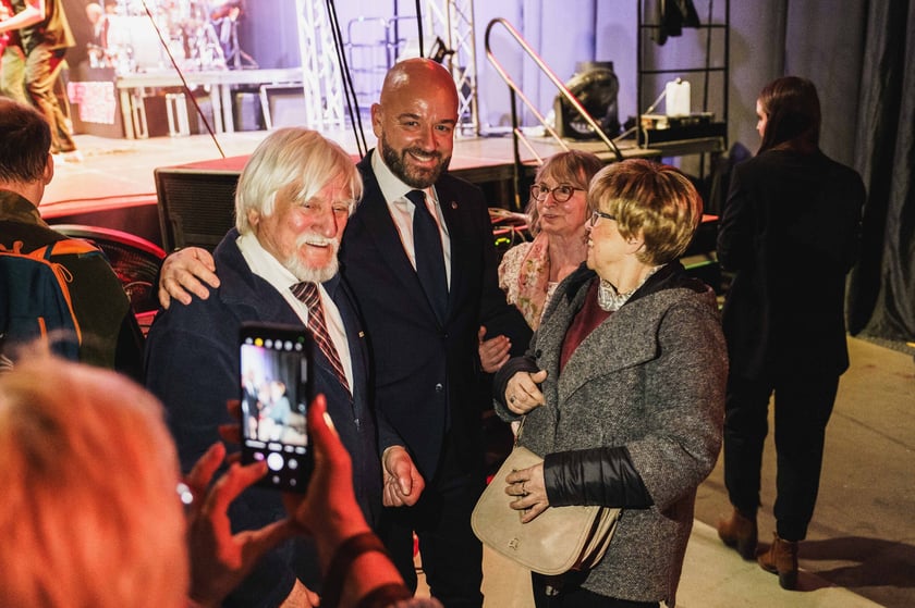 Klasycznie na Wrocku, koncert Czerwonych Gitar