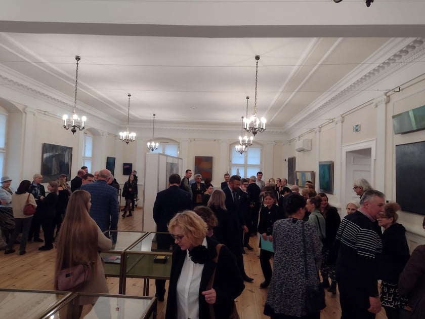 Wystawa "Domy wyobraźni" prof. Anny Marii Kramm w Muzeum Regionalnym w Kościanie