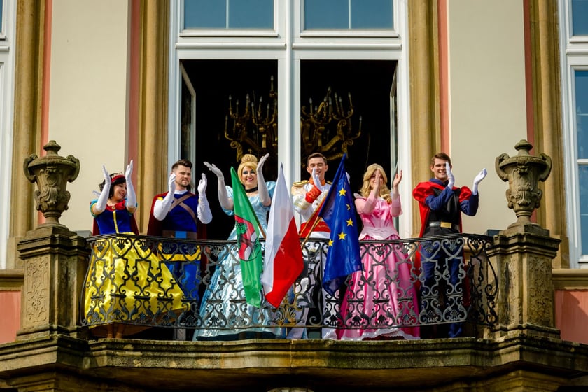 Festiwal Kwiat&oacute;w i Sztuki w Zamku Książ od 1 do 5 maja 2024