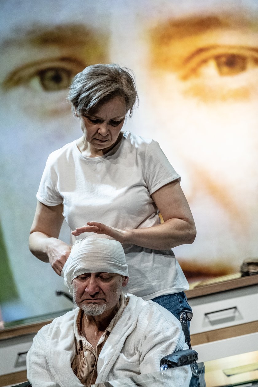Wyszedł z domu. Tak zwana komedia