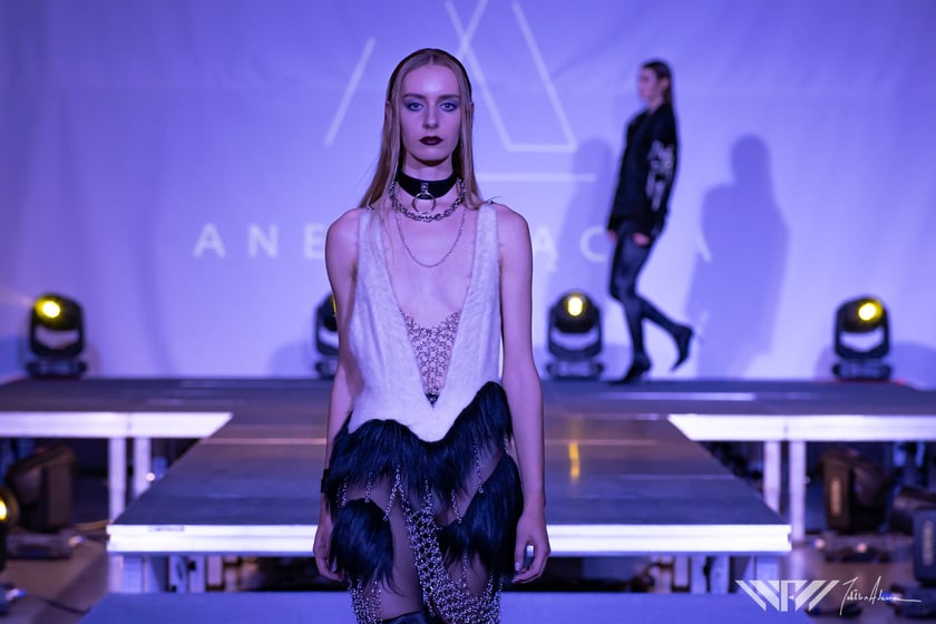 FashiON! Wrocław Fashion Week 2023 - pokaz i sesja Anety Łąckiej
