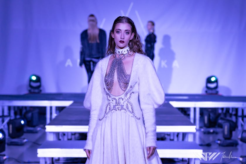 FashiON! Wrocław Fashion Week 2023 - pokaz i sesja Anety Łąckiej