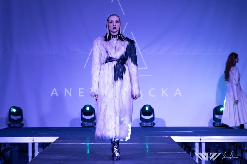 FashiON! Wrocław Fashion Week 2023 - pokaz i sesja Anety Łąckiej