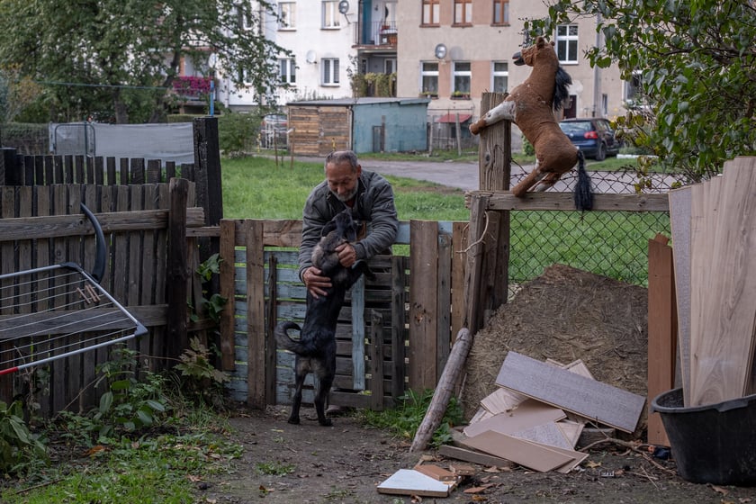 Dzielnica Cudów, fotoreportaż z osiedla Zakaczawie w Legnicy